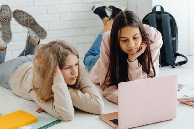 Autoestima corporal adolescentes y redes sociales: cómo influyen